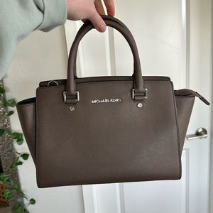 Michael Kors bag in good condition!